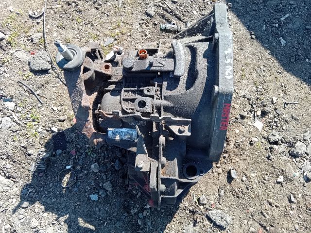 bontott RENAULT MASTER Váltó (Mechanikus)