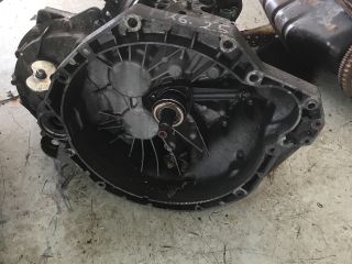 bontott RENAULT MASTER Váltó (Mechanikus)