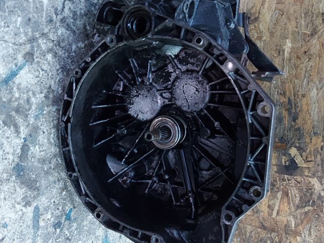 bontott RENAULT MASTER Váltó (Mechanikus)