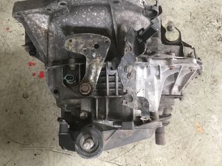 bontott RENAULT MASTER Váltó (Mechanikus)