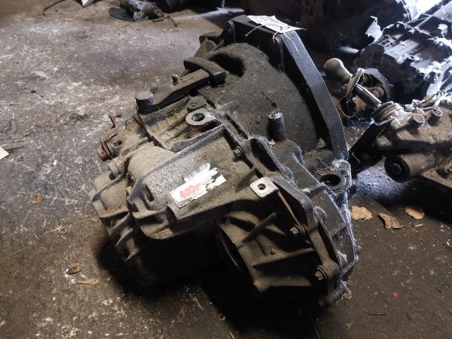 bontott RENAULT MASTER Váltó (Mechanikus)