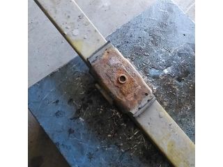 bontott RENAULT MASTER Első Rugó