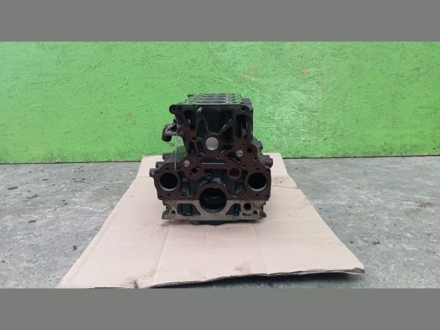 bontott RENAULT MASTER Motorblokk (Fűzött)