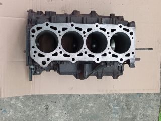 bontott RENAULT MASTER Motorblokk (Fűzött)