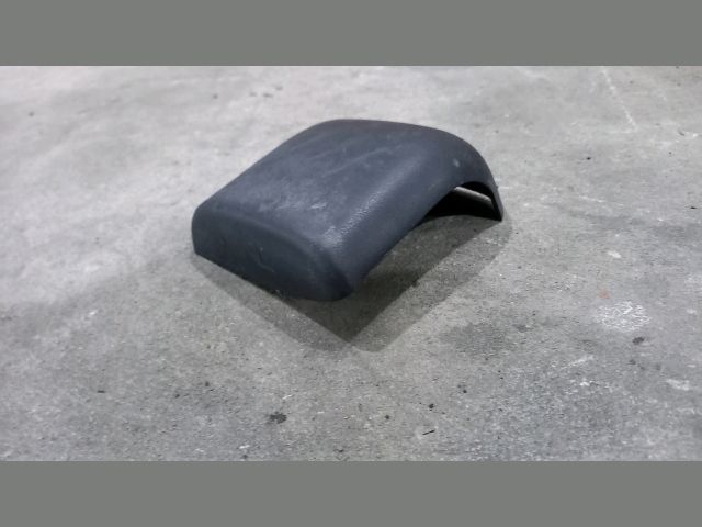 bontott RENAULT MASTER Bal B Oszlop Díszléc