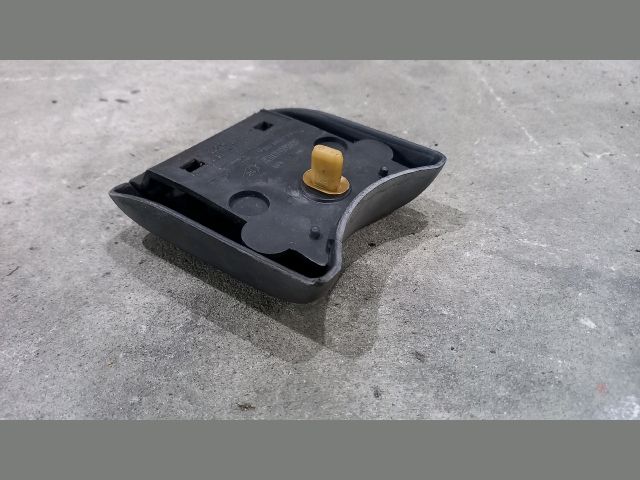 bontott RENAULT MASTER Bal B Oszlop Díszléc