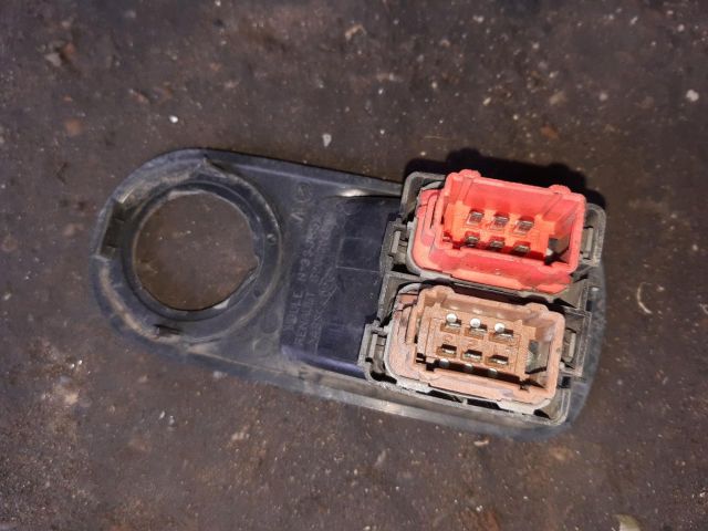 bontott RENAULT MASTER Bal első Ablakemelő Kapcsoló