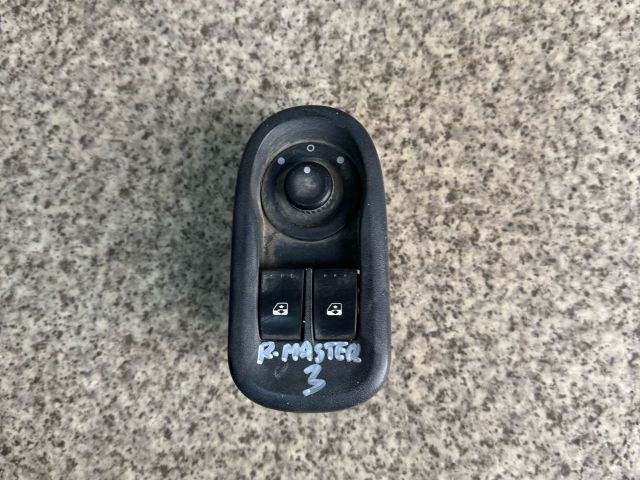 bontott RENAULT MASTER Bal első Ablakemelő Kapcsoló