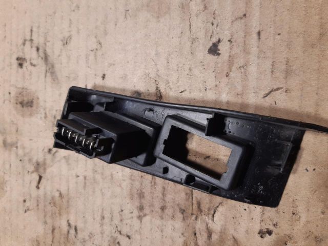 bontott RENAULT MASTER Bal első Ablakemelő Kapcsoló