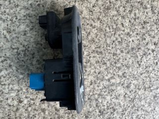 bontott RENAULT MASTER Bal első Ablakemelő Kapcsoló