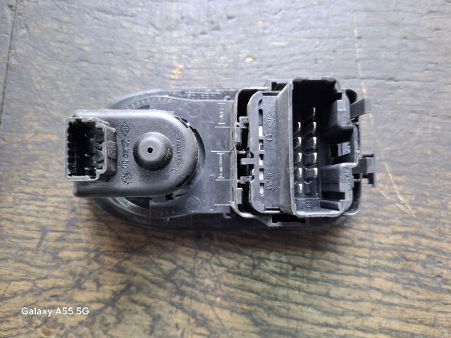 bontott RENAULT MASTER Bal első Ablakemelő Kapcsoló