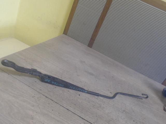 bontott RENAULT MASTER Bal első Ablaktörlő Kar