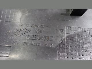 bontott RENAULT MASTER Bal első Ajtó Díszléc