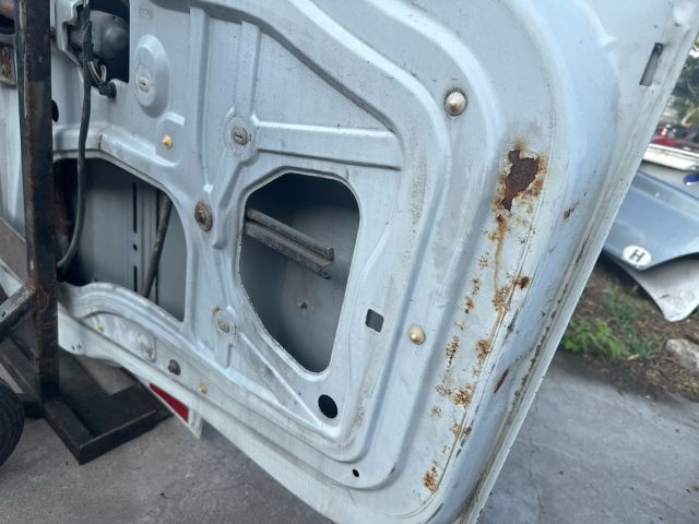 bontott RENAULT MASTER Bal első Ajtó (Részeivel)