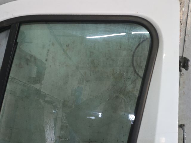 bontott RENAULT MASTER Bal első Ajtó (Részeivel)