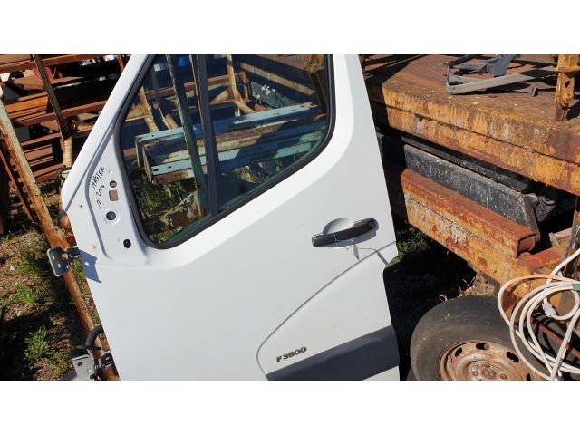 bontott RENAULT MASTER Bal első Ajtó (Részeivel)
