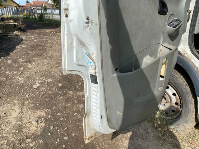 bontott RENAULT MASTER Bal első Ajtó (Üres lemez)