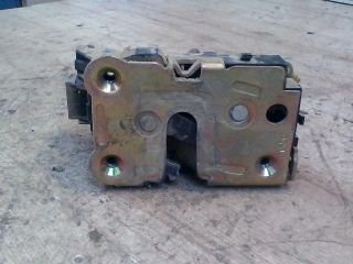 bontott RENAULT MASTER Bal első Ajtózár