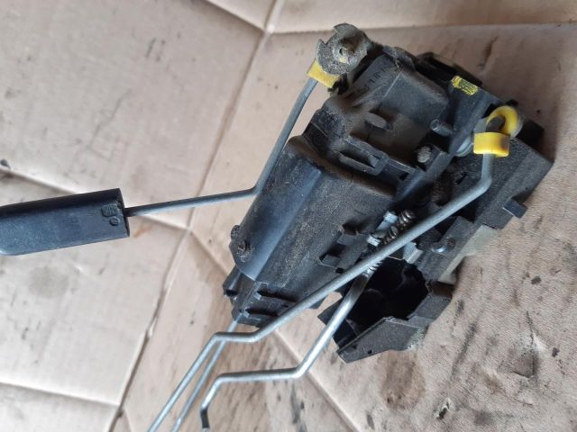 bontott RENAULT MASTER Bal első Ajtózár