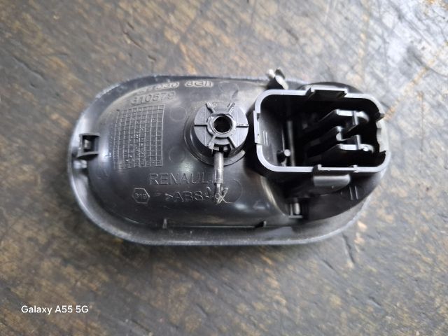 bontott RENAULT MASTER Bal első Belső Kilincs