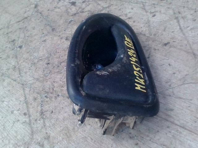 bontott RENAULT MASTER Bal első Belső Kilincs