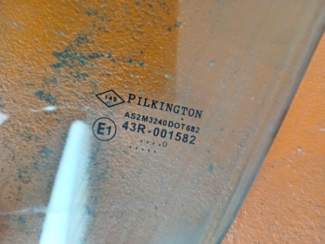 bontott RENAULT MASTER Bal első Fixüveg (Ajtóban)