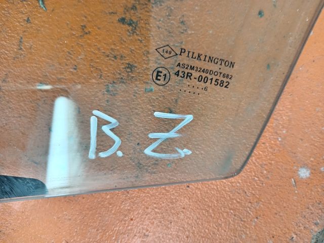 bontott RENAULT MASTER Bal első Fixüveg (Ajtóban)