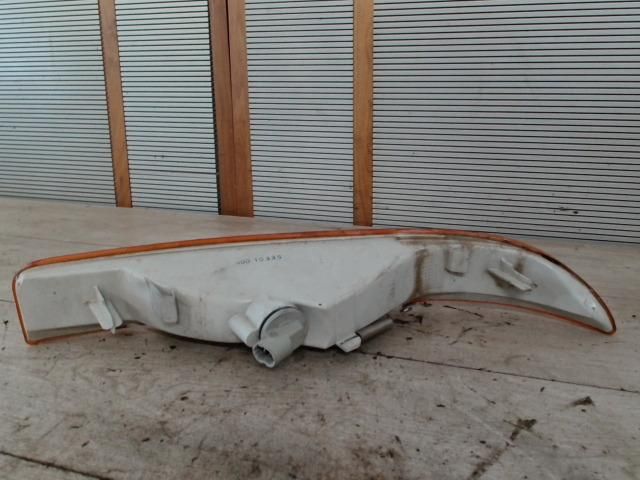 bontott RENAULT MASTER Bal első Irányjelző