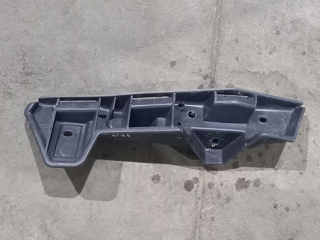 bontott RENAULT MASTER Bal első Oldal Lökhárító Tartó (Műanyag)