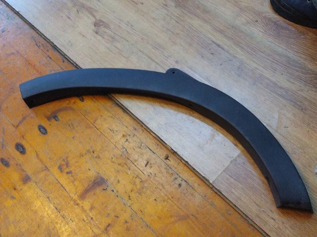 bontott RENAULT MASTER Bal első Sárvédő Díszléc