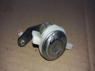 bontott RENAULT MASTER Bal első Zárbetét