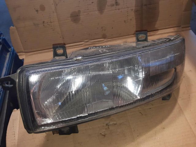 bontott RENAULT MASTER Bal Fényszóró