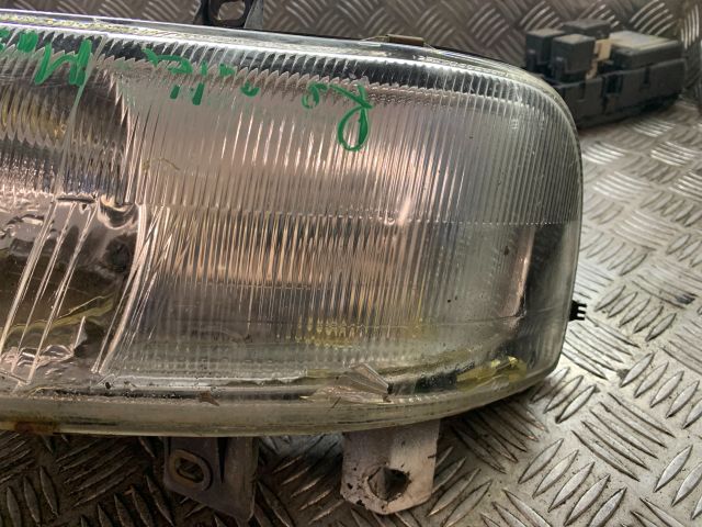 bontott RENAULT MASTER Bal Fényszóró