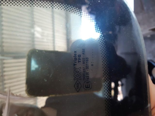 bontott RENAULT MASTER Bal hátsó Ablak