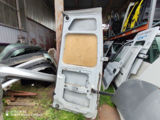 bontott RENAULT MASTER Bal hátsó Ajtó (Részeivel)