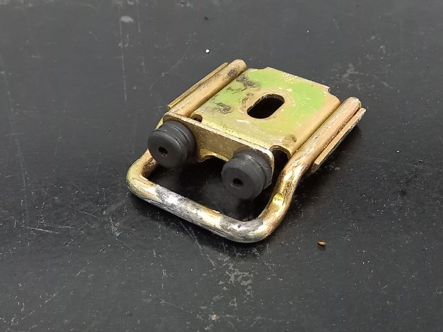 bontott RENAULT MASTER Bal hátsó Ajtózár