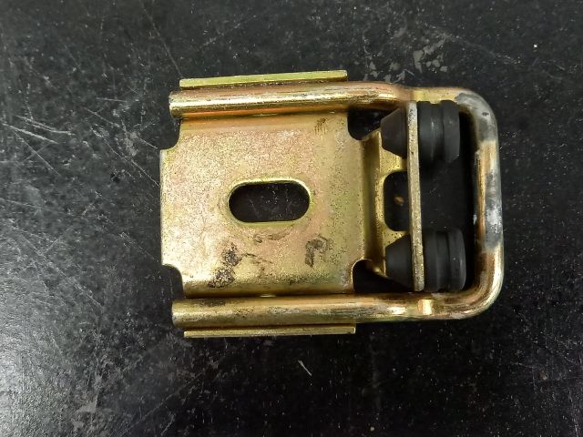 bontott RENAULT MASTER Bal hátsó Ajtózár