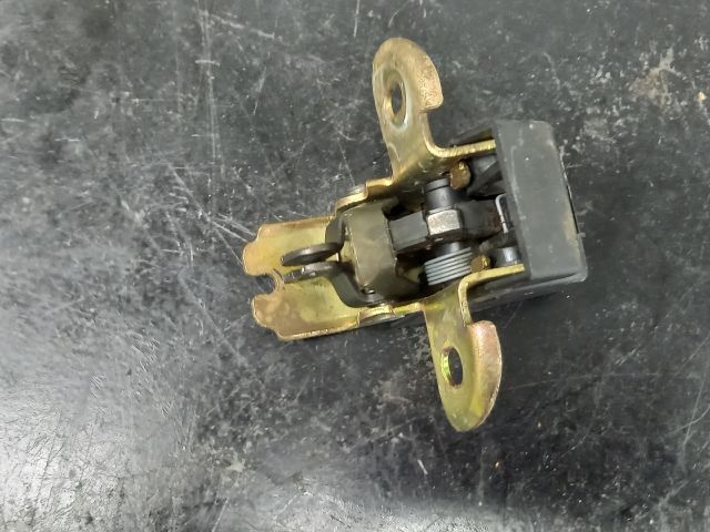 bontott RENAULT MASTER Bal hátsó Ajtózár