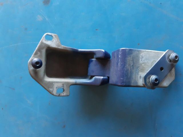 bontott RENAULT MASTER Bal hátsó Felső Zsanér