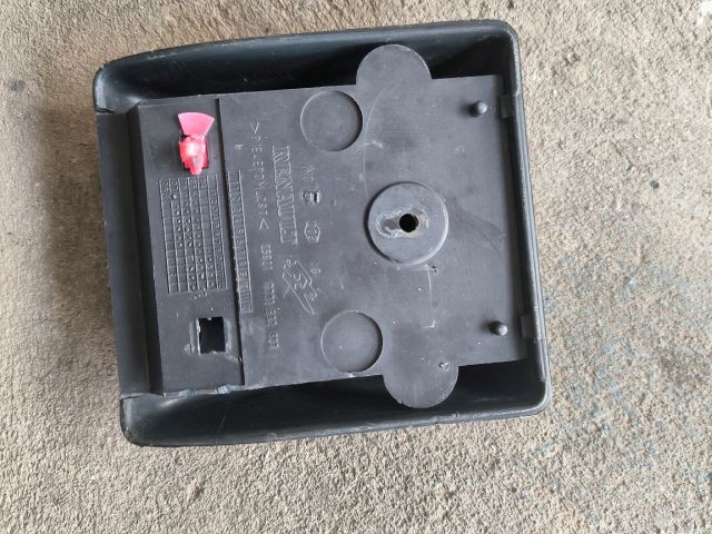 bontott RENAULT MASTER Bal Hátsó Lámpa Bajusz Díszléc