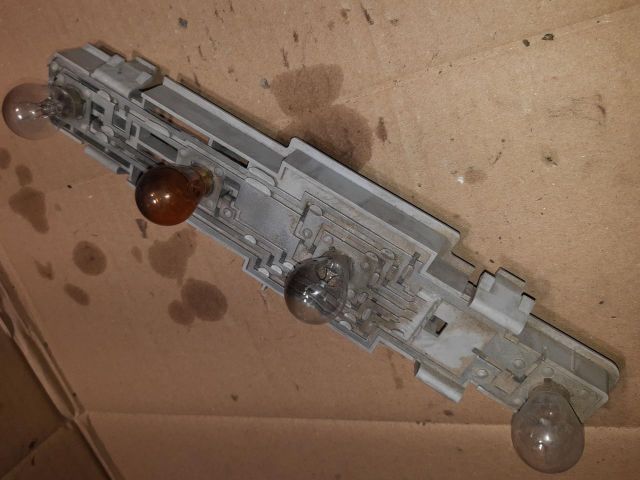 bontott RENAULT MASTER Bal Hátsó Lámpa Foglalat