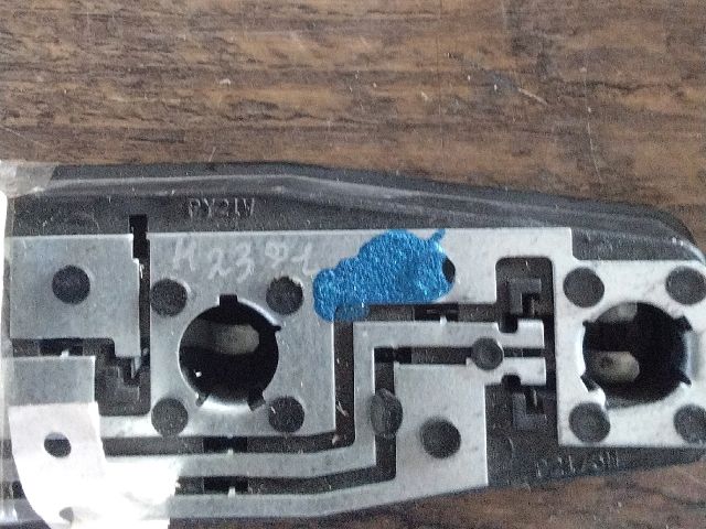 bontott RENAULT MASTER Bal Hátsó Lámpa Foglalat