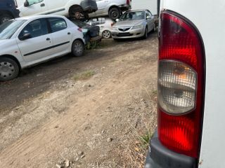 bontott RENAULT MASTER Bal Hátsó Lámpa