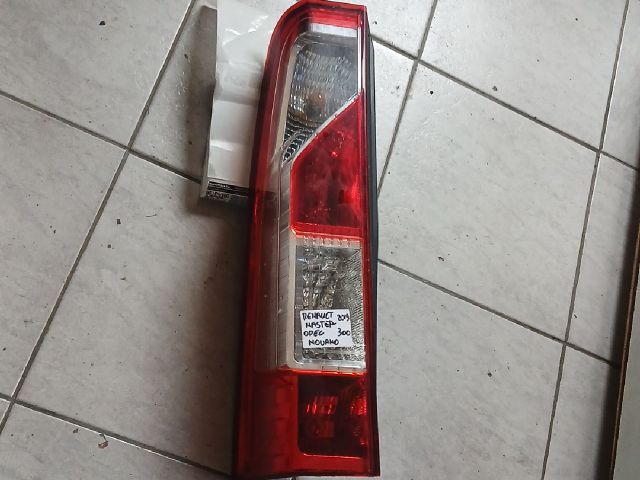 bontott RENAULT MASTER Bal Hátsó Lámpa