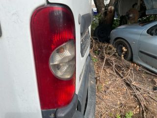 bontott RENAULT MASTER Bal Hátsó Lámpa
