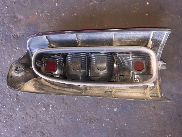 bontott RENAULT MASTER Bal hátsó Lámpabúra