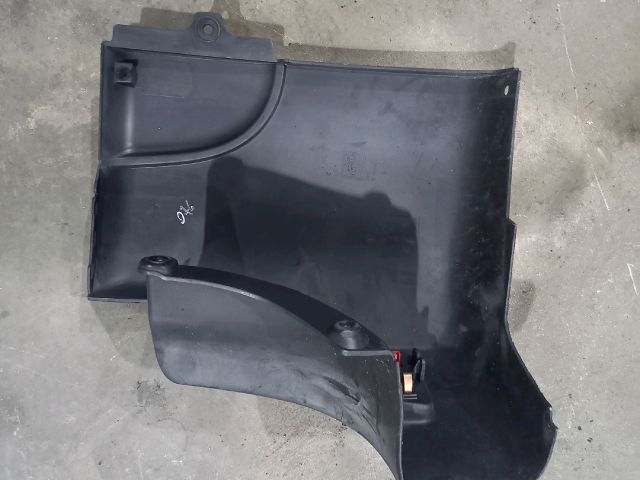 bontott RENAULT MASTER Bal hátsó Lökhárító Sarok (Műanyag)