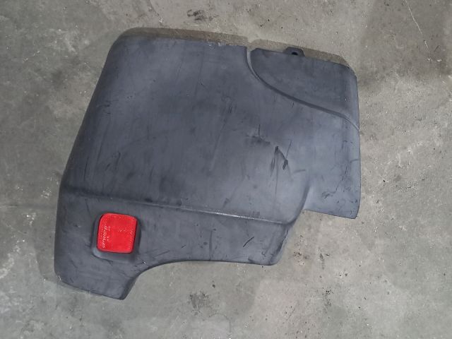 bontott RENAULT MASTER Bal hátsó Lökhárító Sarok (Műanyag)