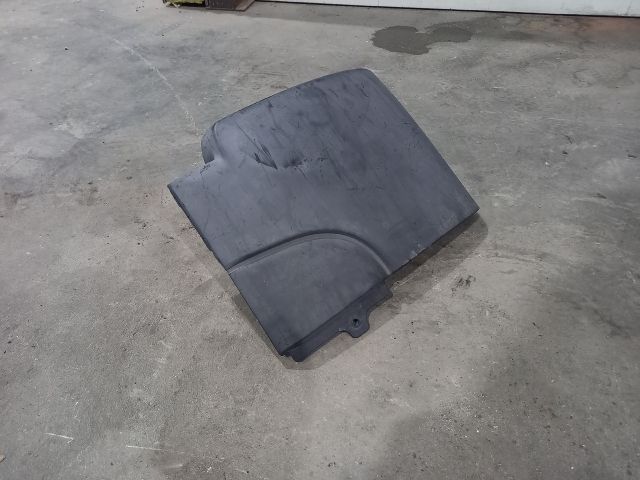 bontott RENAULT MASTER Bal hátsó Lökhárító Sarok (Műanyag)