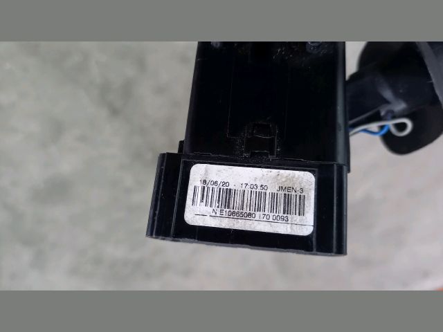 bontott RENAULT MASTER Bal Kormánykapcsoló Irányjelző